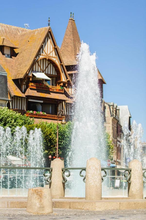 Les Cigognes - Deux Pieces - Deauville Centre Luaran gambar